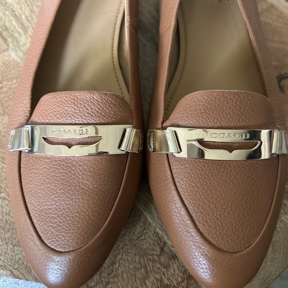Coach Leather loafers Size 12
Great condition - Picture 6 of 10